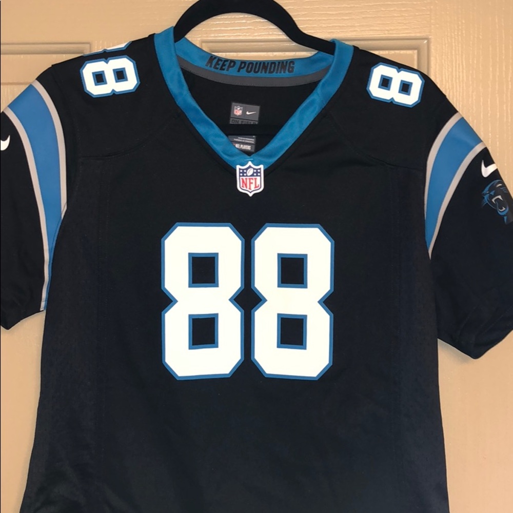 Greg Olsen #88 Panthers Women’s Jersey🏈